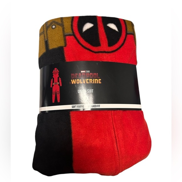 Marvel Studios Red and Black Deadpool & Wolverine Union Suit, Sz.Small - Picture 5 of 7